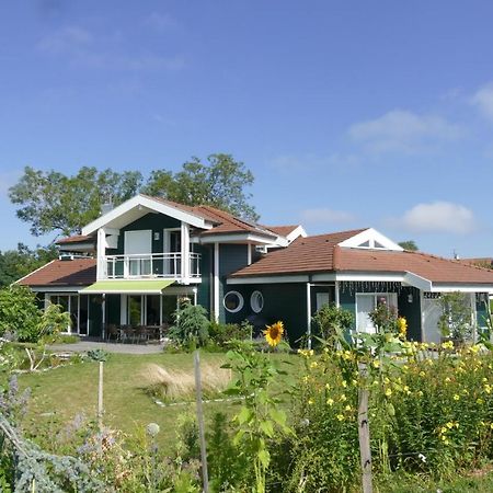 Entre Montagnes Et Lac Armoy Exterior foto